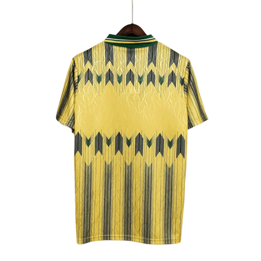 https://cdn.shopify.com/s/files/1/0826/7228/8075/files/19901991-glasgow-celtic-cr-smith-away-kit-classickits433-524458.webp?v=1741199129