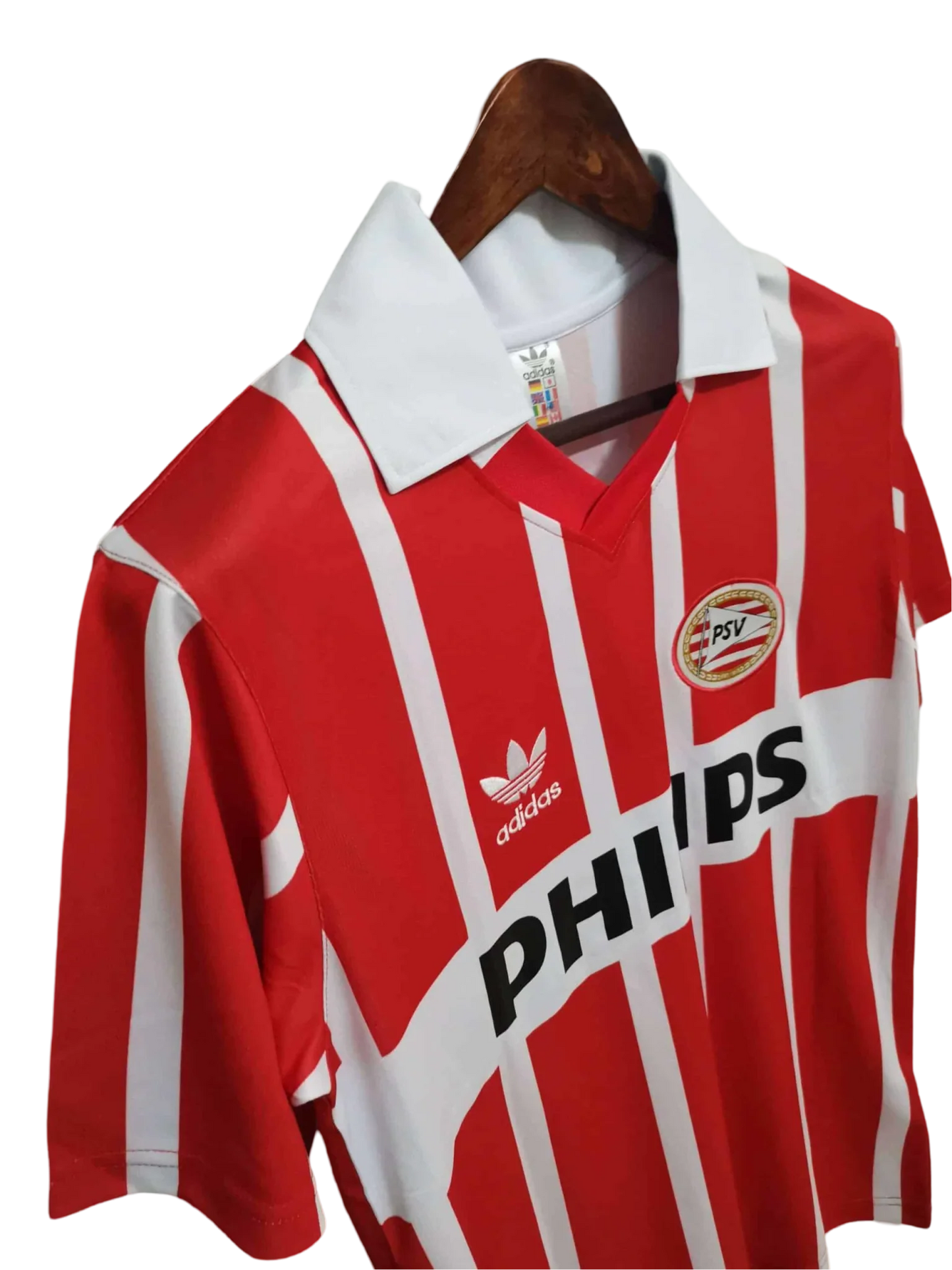 https://cdn.shopify.com/s/files/1/0826/7228/8075/files/19901991-psv-eindhoven-philips-home-retro-kit-classickits433-786703.webp?v=1741199325