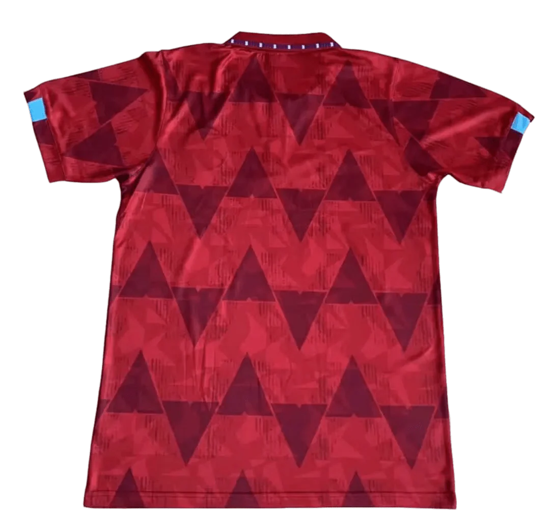 https://cdn.shopify.com/s/files/1/0826/7228/8075/files/19911992-manchester-city-brother-red-away-retro-kit-classickits433-724035.webp?v=1741198005