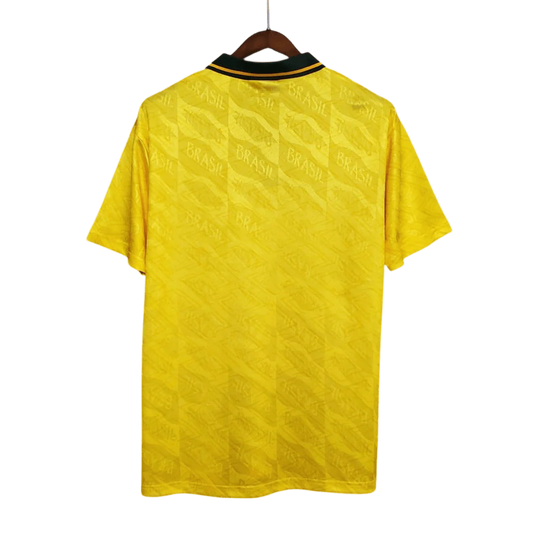 https://cdn.shopify.com/s/files/1/0826/7228/8075/files/19911993-brazil-home-retro-kit-classickits433-774934.webp?v=1741198763