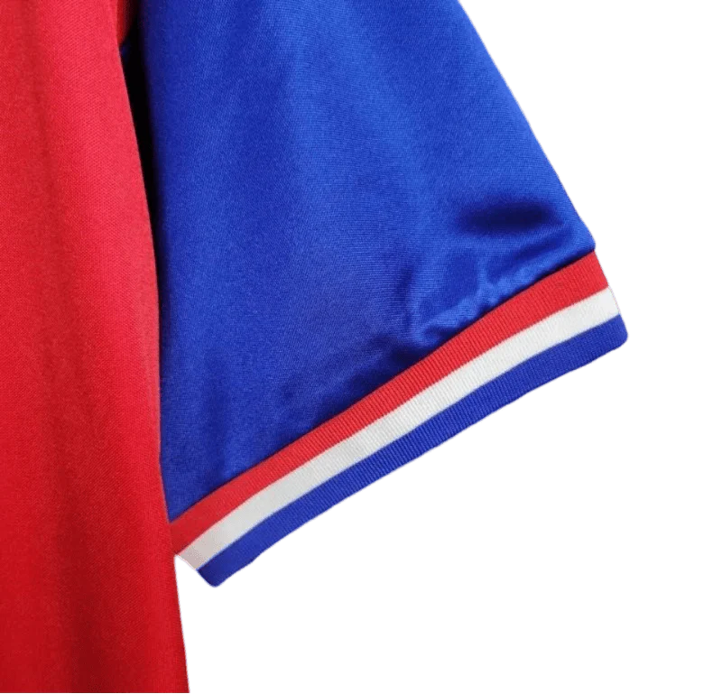 https://cdn.shopify.com/s/files/1/0826/7228/8075/files/19931994-bayern-munich-opel-home-retro-kit-classickits433-112750.webp?v=1741199323