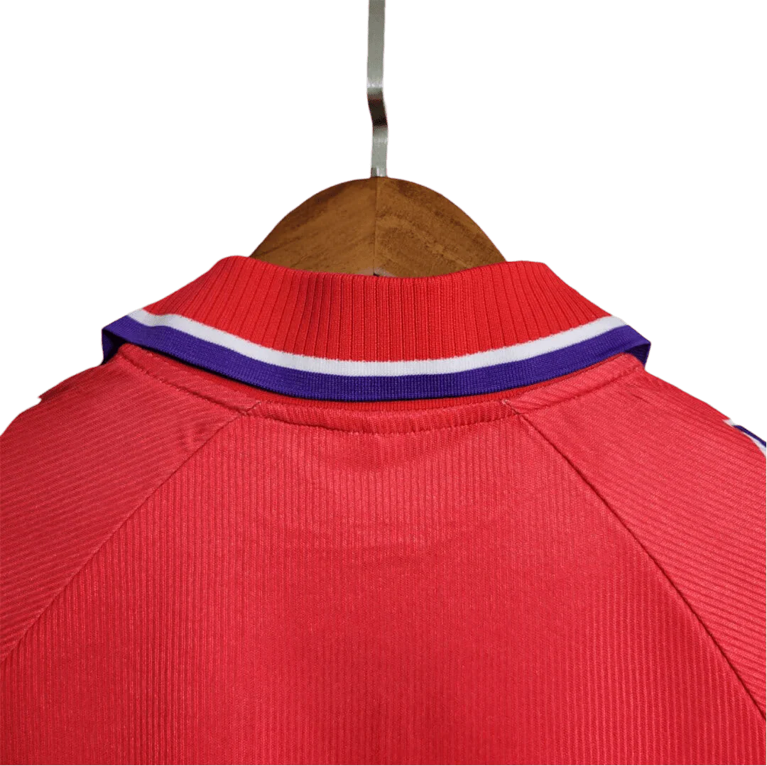 https://cdn.shopify.com/s/files/1/0826/7228/8075/files/19951996-fiorentina-florence-sammontana-third-retro-kit-classickits433-919466.webp?v=1741199044