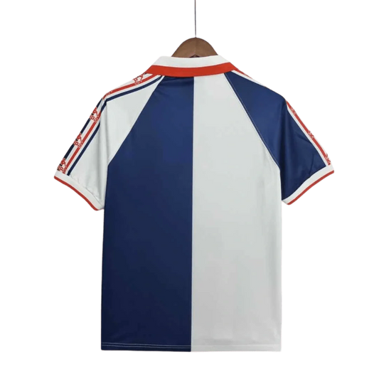 https://cdn.shopify.com/s/files/1/0826/7228/8075/files/19951997-athletic-bilbao-away-retro-kit-classickits433-327021.webp?v=1741199045