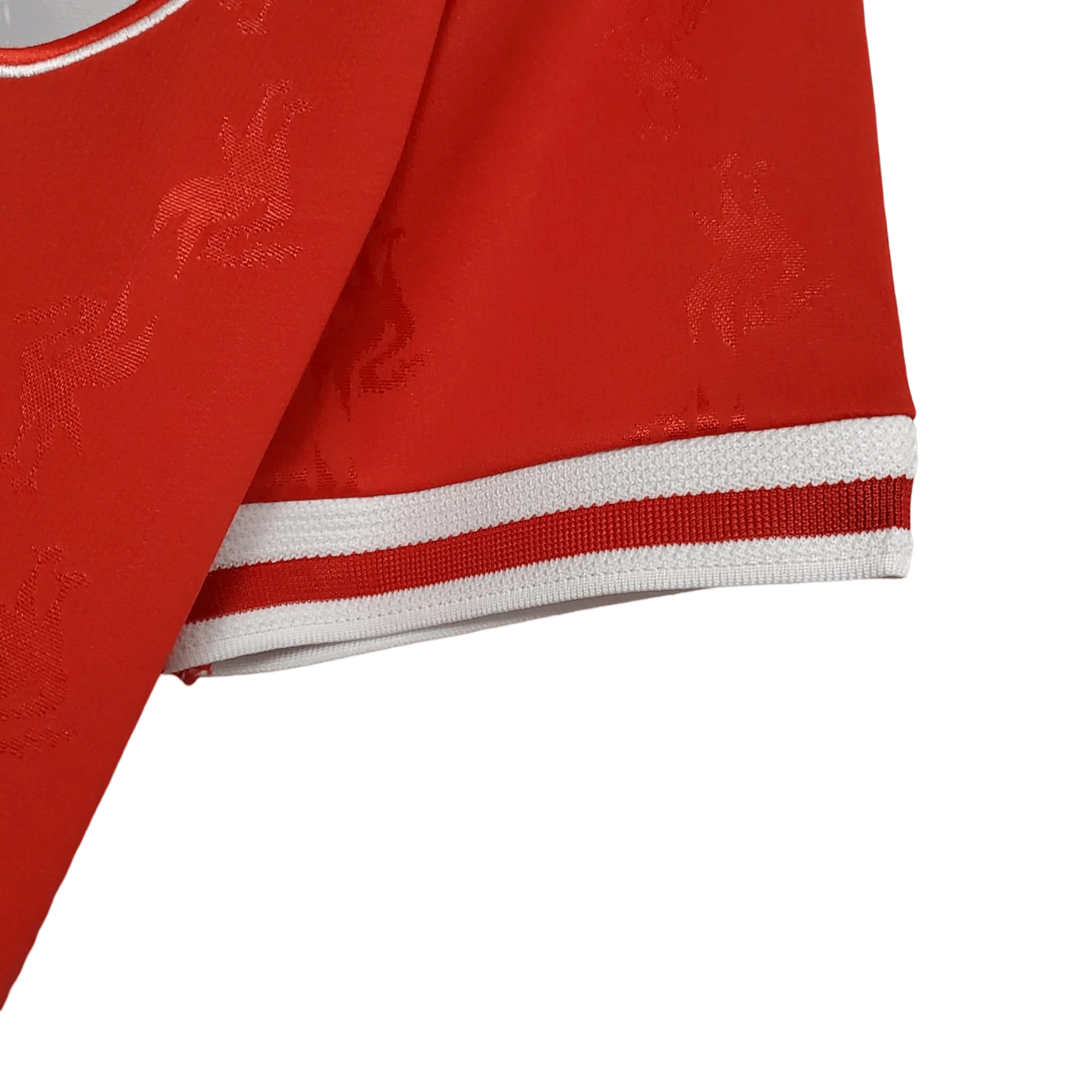 https://cdn.shopify.com/s/files/1/0826/7228/8075/files/19961997-liverpool-carlsberg-home-retro-kit-classickits433-162955.webp?v=1741199259