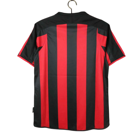 https://cdn.shopify.com/s/files/1/0826/7228/8075/files/20032004-ac-milan-opel-meriva-home-retro-kit-classickits433-780358.webp?v=1741198871