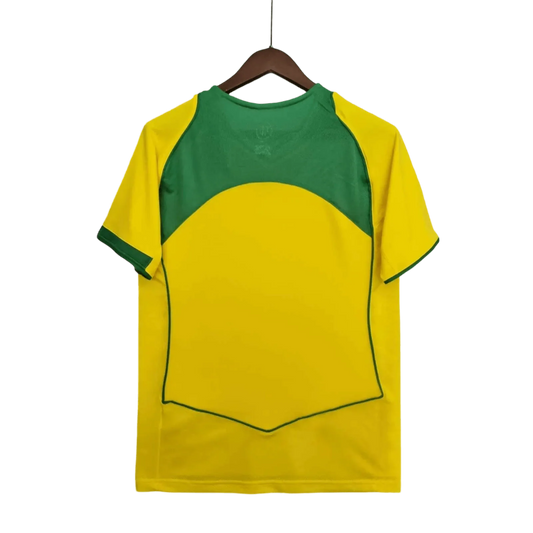 https://cdn.shopify.com/s/files/1/0826/7228/8075/files/2004-brazil-home-retro-kit-710396.webp?v=1741196964