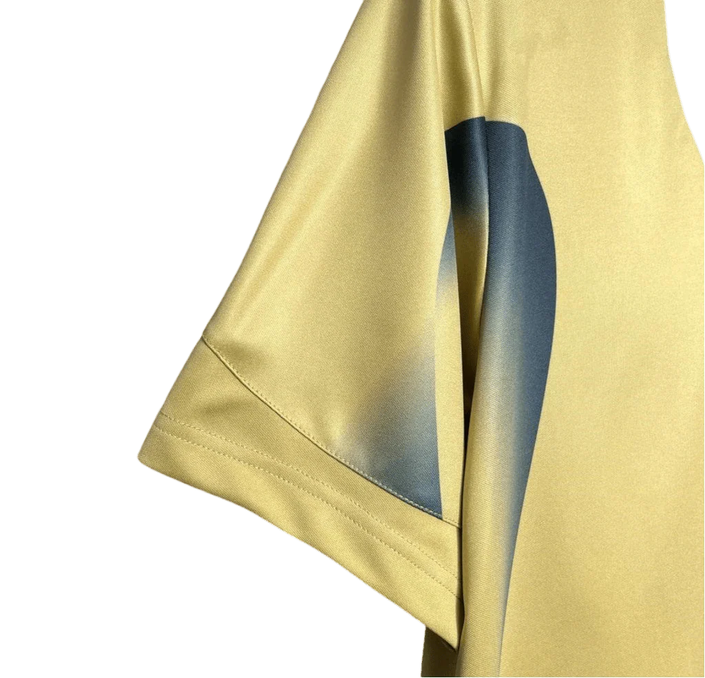 https://cdn.shopify.com/s/files/1/0826/7228/8075/files/20062007-italy-buffon-golden-retro-kit-classickits433-496350.webp?v=1741198825