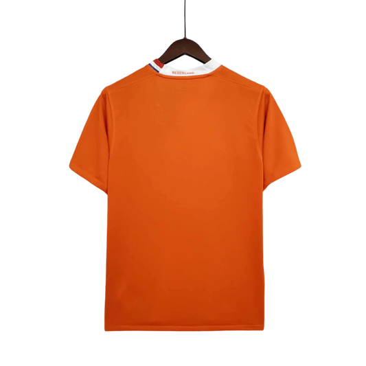 https://cdn.shopify.com/s/files/1/0826/7228/8075/files/2008-netherlands-home-retro-kit-296114.webp?v=1741197022