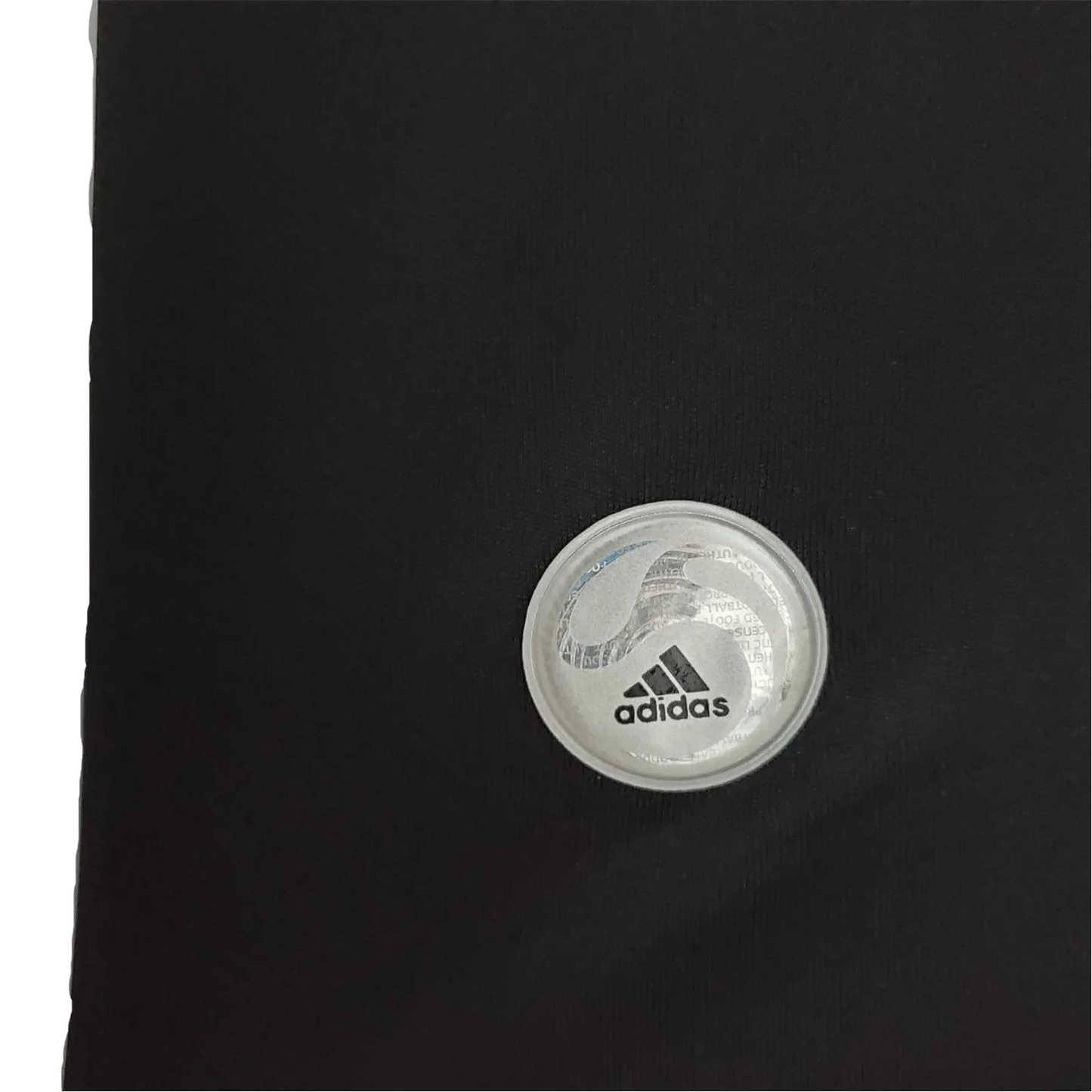 https://cdn.shopify.com/s/files/1/0826/7228/8075/files/20092010-benfica-meo-away-retro-jersey-744743.webp?v=1741198257
