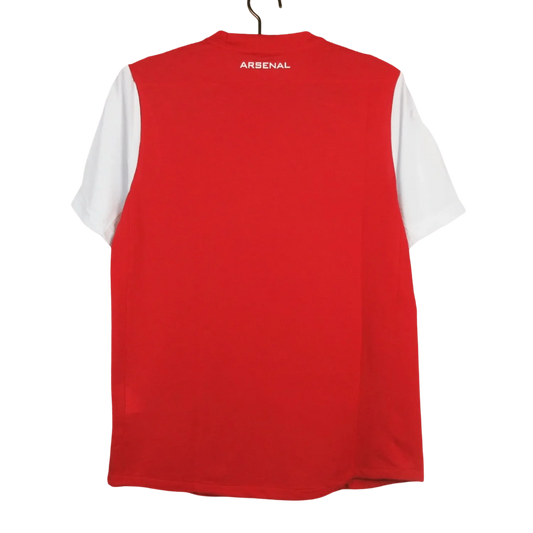 https://cdn.shopify.com/s/files/1/0826/7228/8075/files/20112012-arsenal-fly-emirates-home-retro-kit-classickits433-949029.webp?v=1741198347