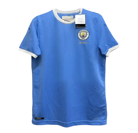 https://cdn.shopify.com/s/files/1/0826/7228/8075/files/20192020-manchester-city-125th-anniversary-retro-kit-fan-version-classickits433-289464.webp?v=1741197995