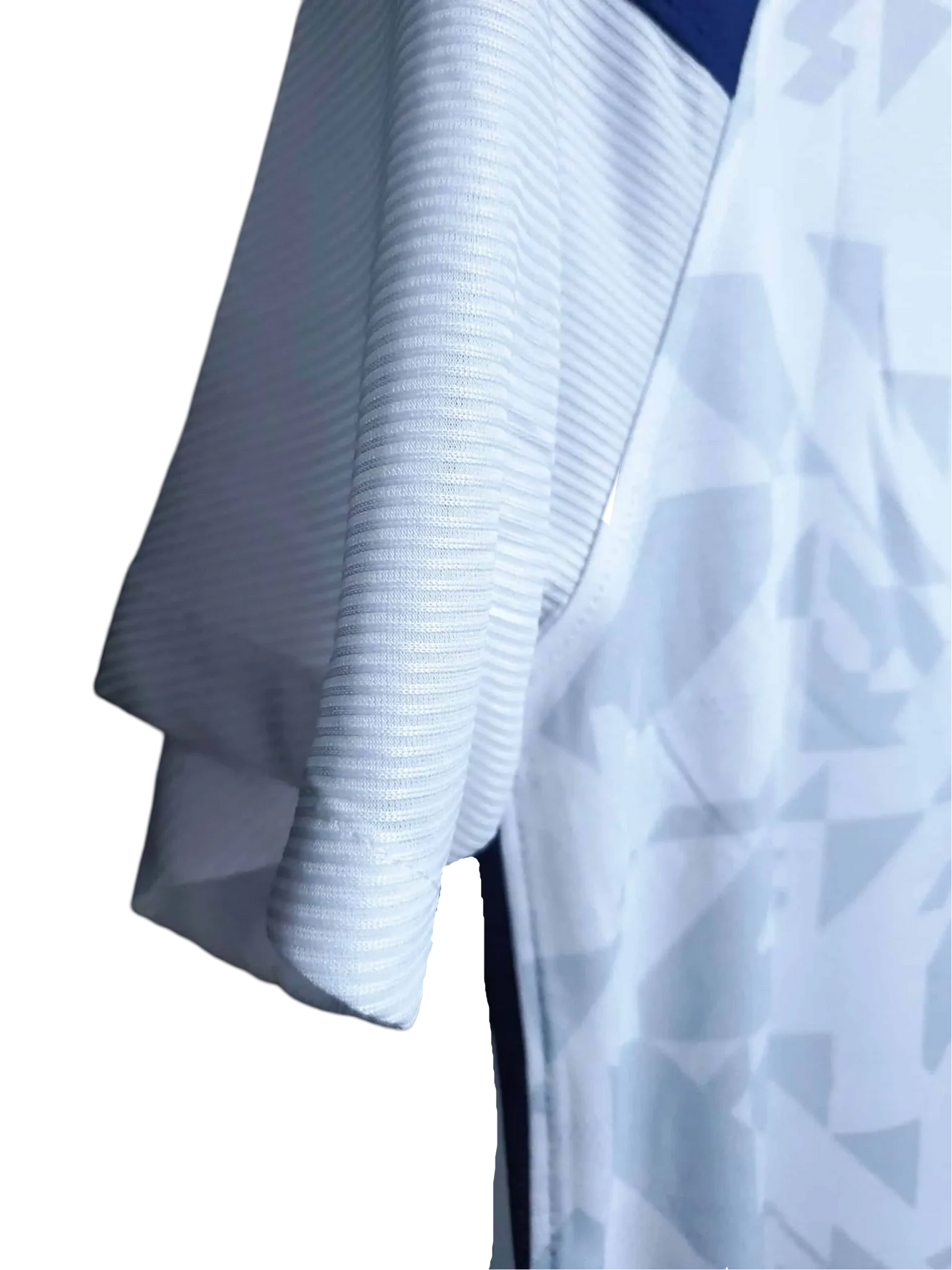 https://cdn.shopify.com/s/files/1/0826/7228/8075/files/20202021-tottenham-hotspur-aia-home-retro-kit-classickits433-464128.webp?v=1741198005