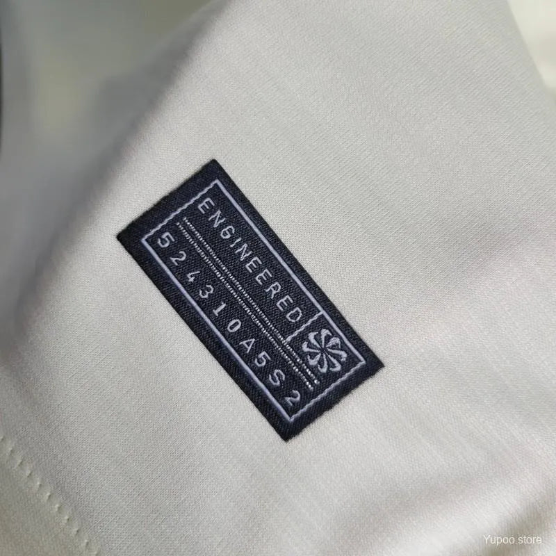 https://cdn.shopify.com/s/files/1/0826/7228/8075/files/20232024-corinthians-beige-kit-special-edition-fan-version-jersey-405802.webp?v=1741198453