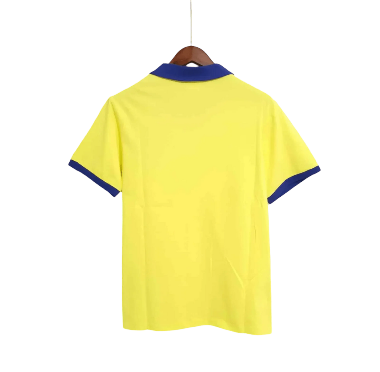 https://cdn.shopify.com/s/files/1/0826/7228/8075/files/1979-arsenal-fa-cup-final-retro-kit-classickits433-454184.webp?v=1741198352