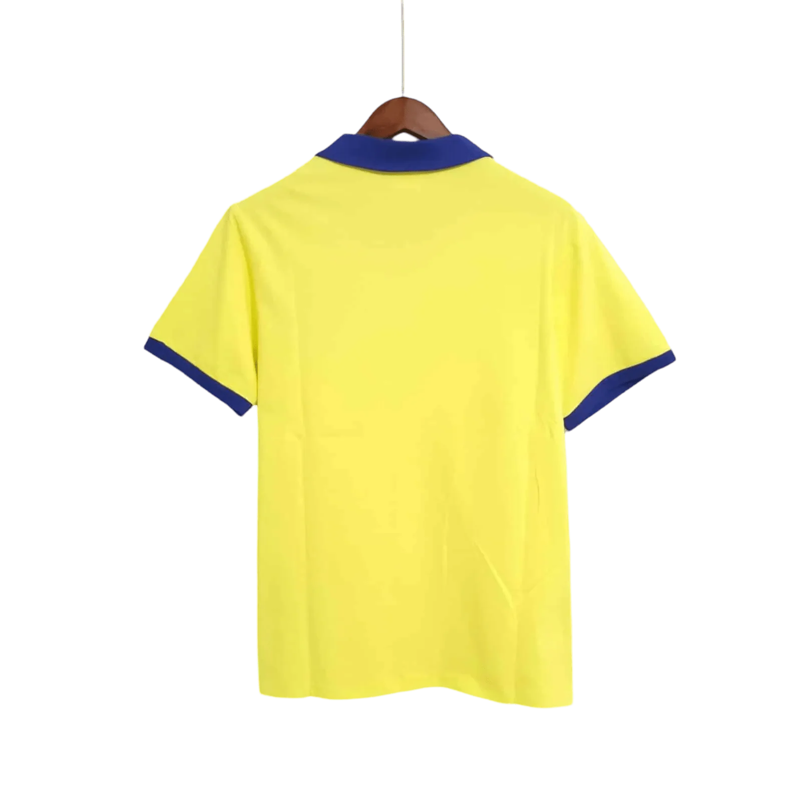 https://cdn.shopify.com/s/files/1/0826/7228/8075/files/1979-arsenal-fa-cup-final-retro-kit-classickits433-454184.webp?v=1741198352