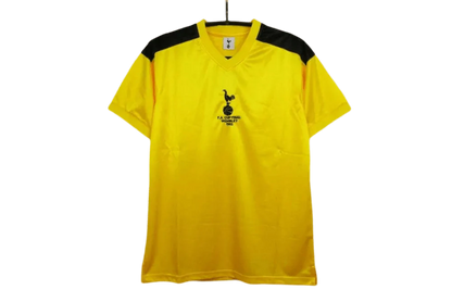 https://cdn.shopify.com/s/files/1/0826/7228/8075/files/19811982-tottenham-hotspur-fa-cup-final-retro-kit-classickits433-673982.webp?v=1741197993