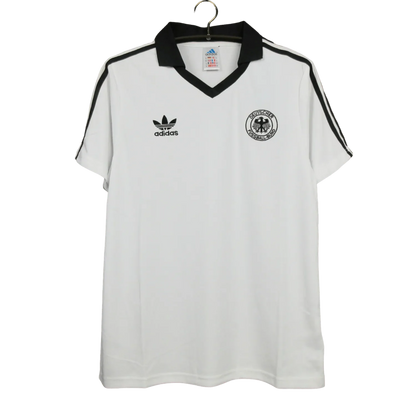 https://cdn.shopify.com/s/files/1/0826/7228/8075/files/1982-germany-home-retro-kit-627778.webp?v=1741197028