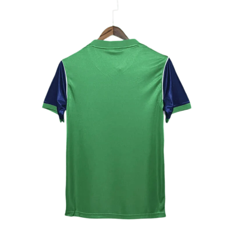 https://cdn.shopify.com/s/files/1/0826/7228/8075/files/19821983-arsenal-jvc-green-away-retro-kit-classickits433-502540.webp?v=1741199317