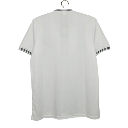 https://cdn.shopify.com/s/files/1/0826/7228/8075/files/19821983-tottenham-hotspur-home-retro-kit-classickits433-380164.webp?v=1741198013