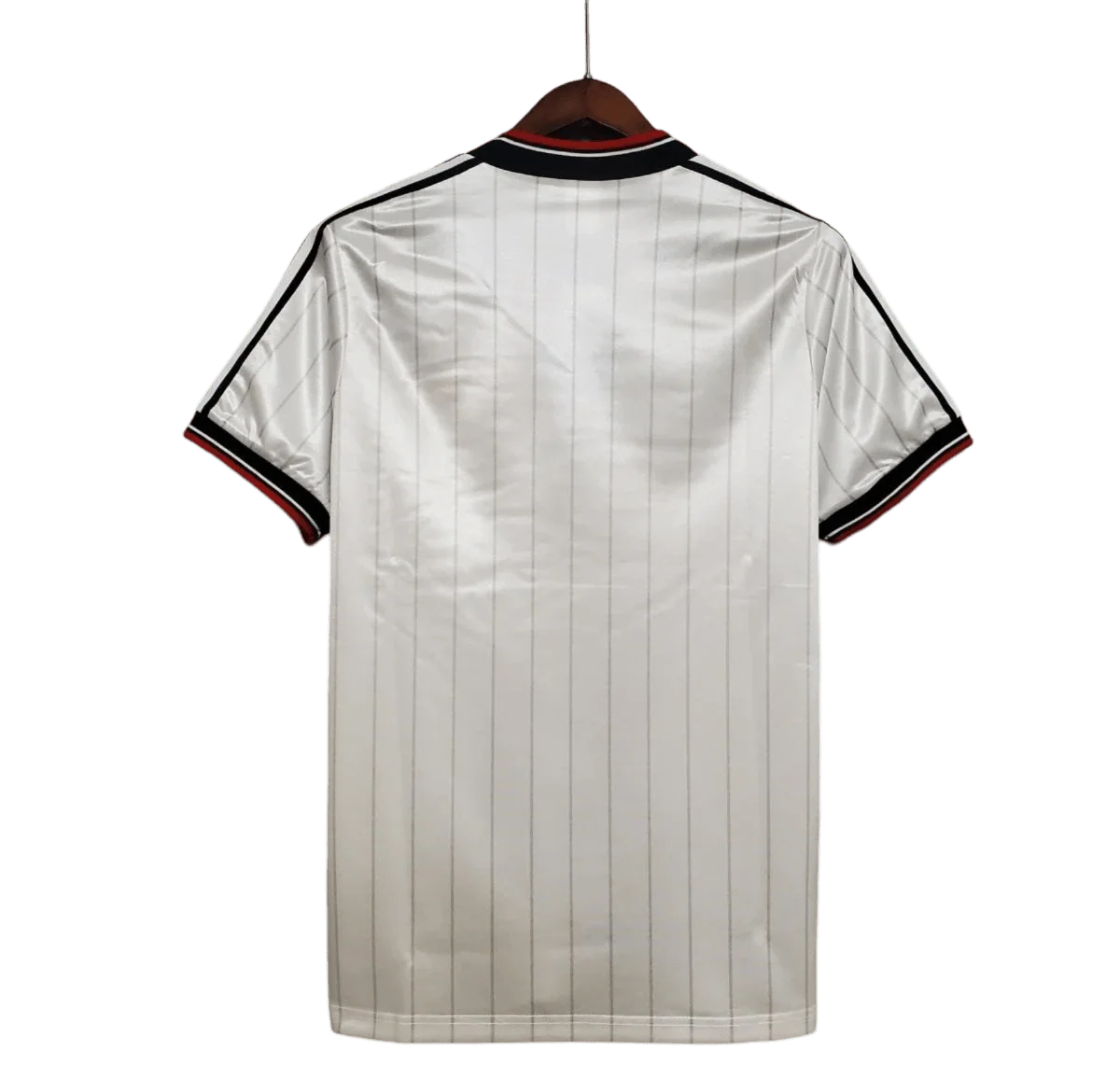 https://cdn.shopify.com/s/files/1/0826/7228/8075/files/19831984-manchester-united-sharp-fa-charity-shield-away-retro-kit-classickits433-414516.webp?v=1741199138
