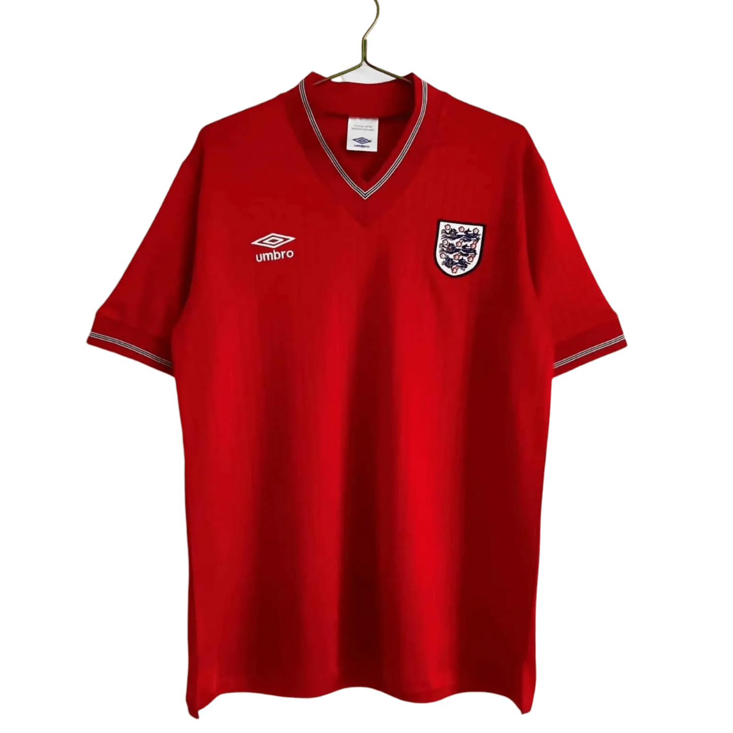 https://cdn.shopify.com/s/files/1/0826/7228/8075/files/19841987-england-away-red-retro-kit-890329.webp?v=1741196951
