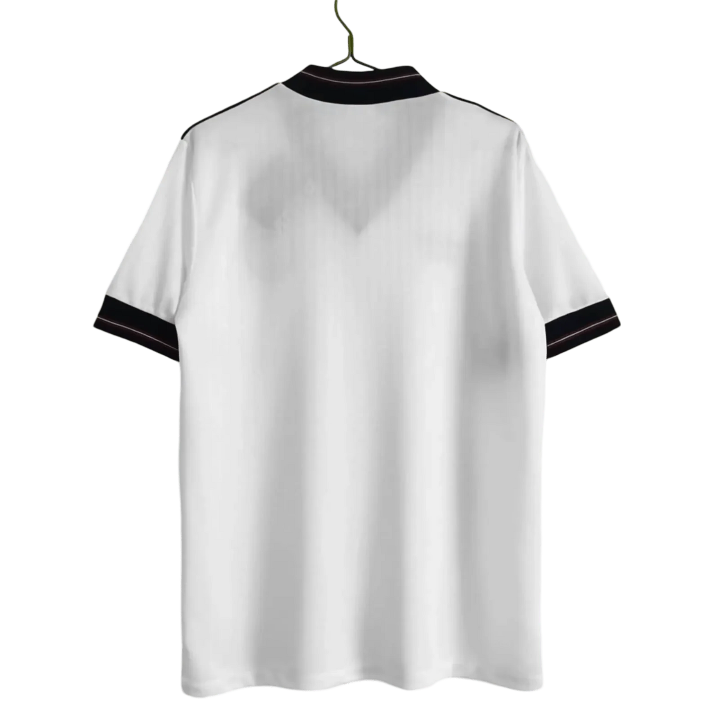 https://cdn.shopify.com/s/files/1/0826/7228/8075/files/19841987-england-home-retro-kit-499687.webp?v=1741196969