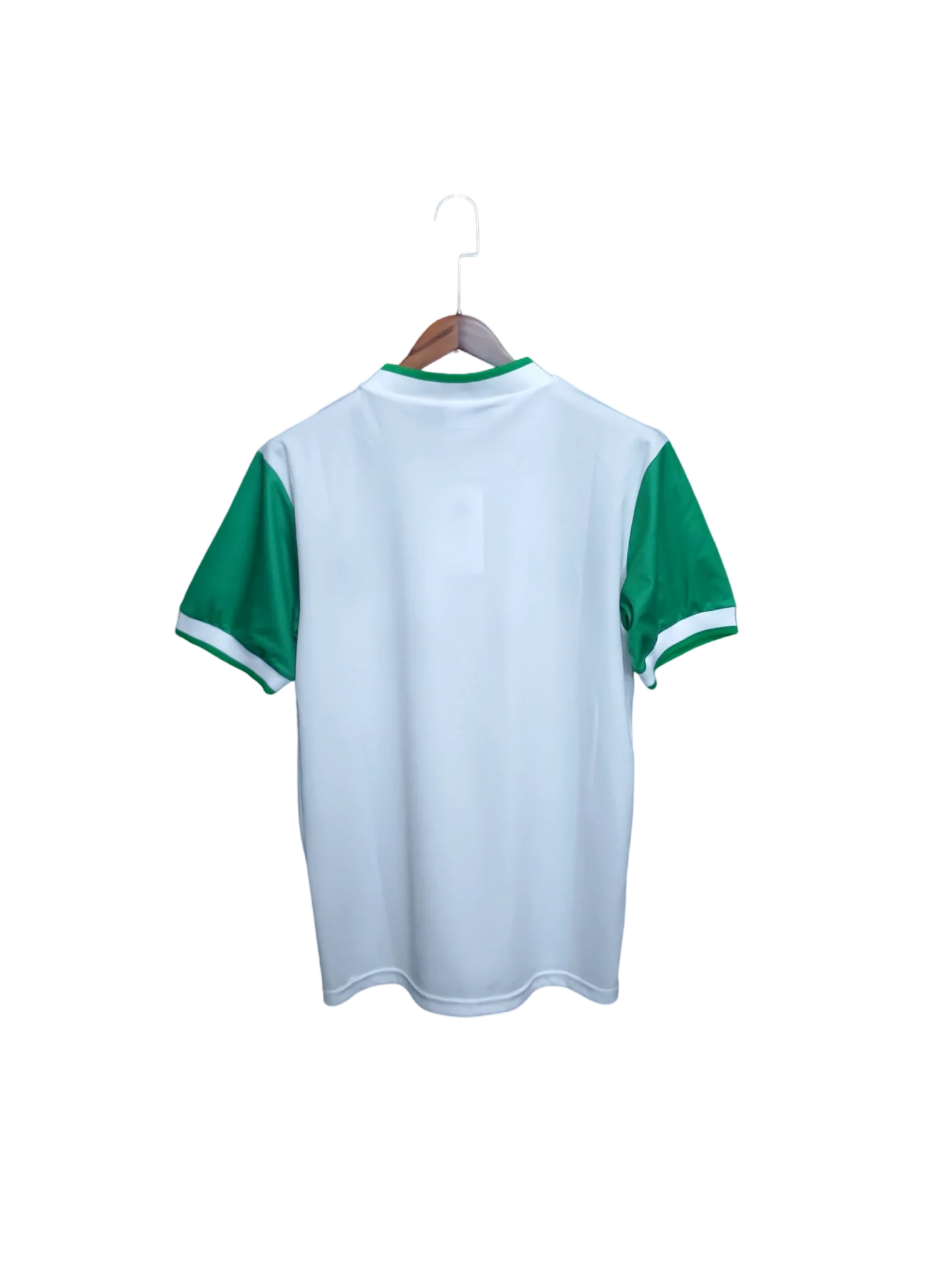 https://cdn.shopify.com/s/files/1/0826/7228/8075/files/19851986-glasgow-celtic-cr-smith-away-kit-classickits433-665102.webp?v=1741199130