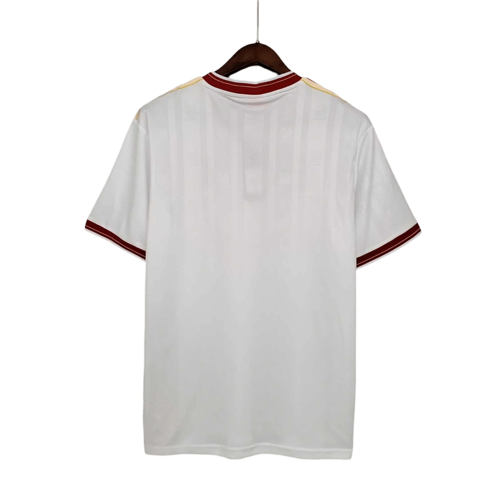 https://cdn.shopify.com/s/files/1/0826/7228/8075/files/19851986-liverpool-crown-paints-white-away-retro-kit-classickits433-274478.webp?v=1741199194