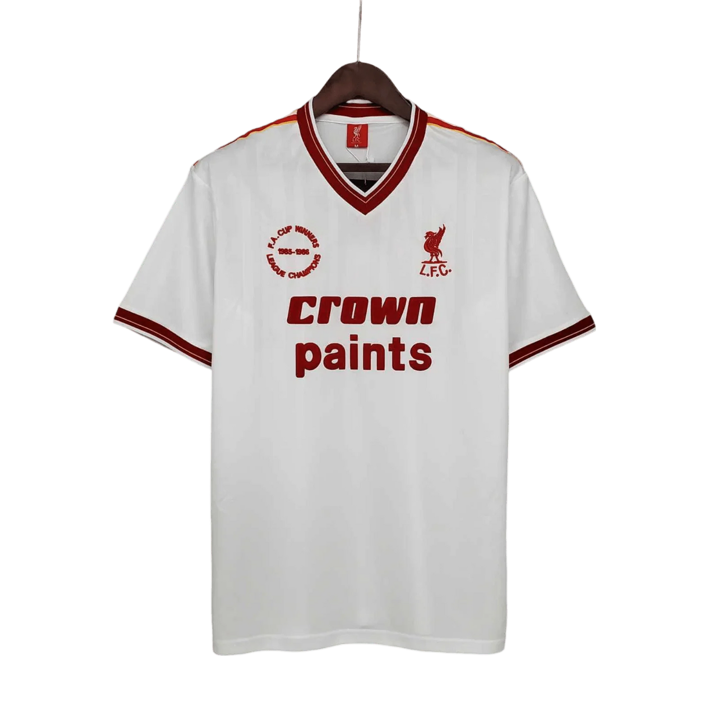 https://cdn.shopify.com/s/files/1/0826/7228/8075/files/19851986-liverpool-crown-paints-white-away-retro-kit-classickits433-585177.webp?v=1741199196
