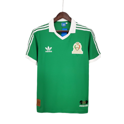 https://cdn.shopify.com/s/files/1/0826/7228/8075/files/1986-mexico-world-cup-home-retro-jersey-724102.webp?v=1741198811