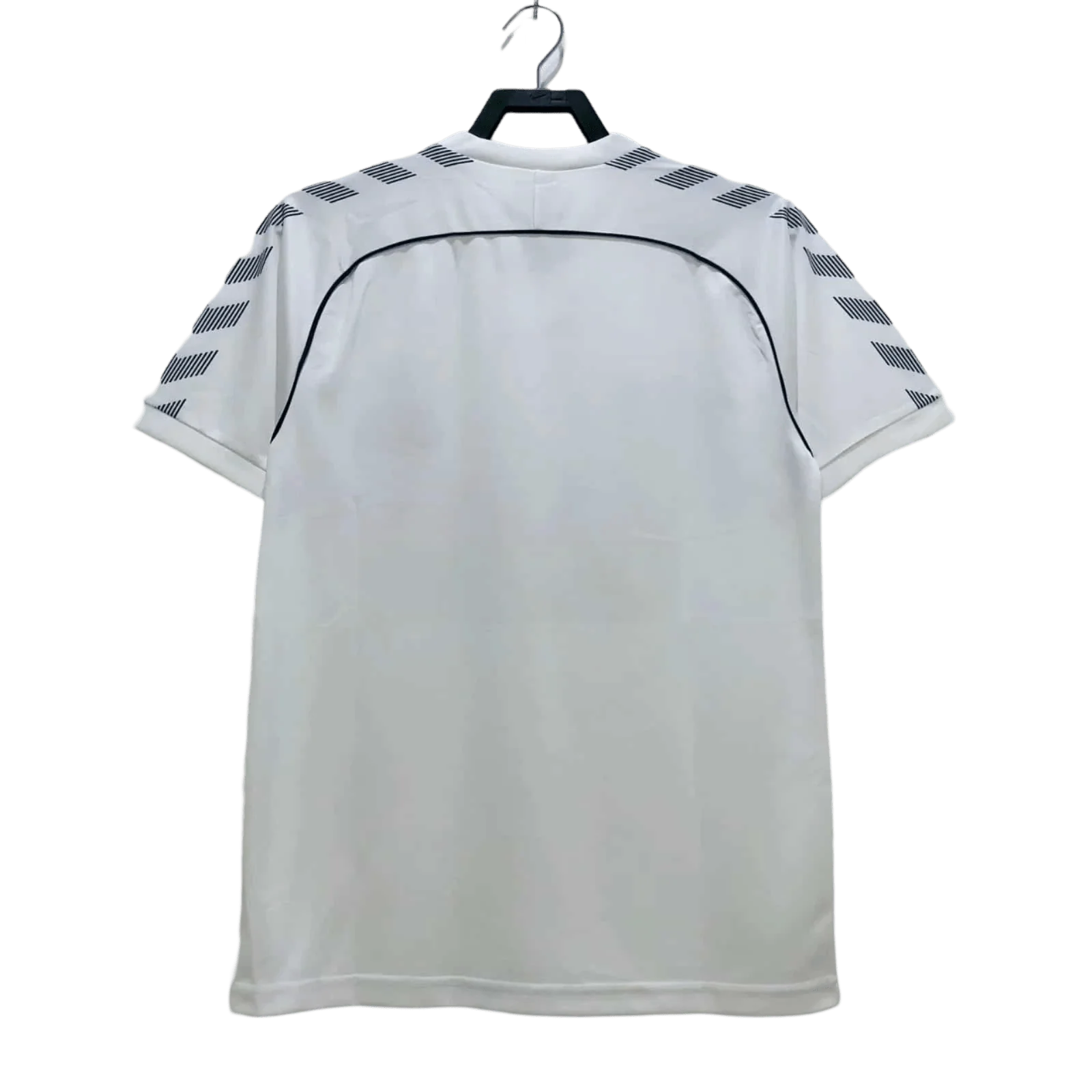 https://cdn.shopify.com/s/files/1/0826/7228/8075/files/19861987-tottenham-hotspur-holsten-home-retro-kit-classickits433-629212.webp?v=1741199132