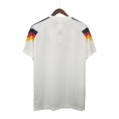 https://cdn.shopify.com/s/files/1/0826/7228/8075/files/1988-germany-euro-home-retro-kit-classickits433-504954.png?v=1741197058