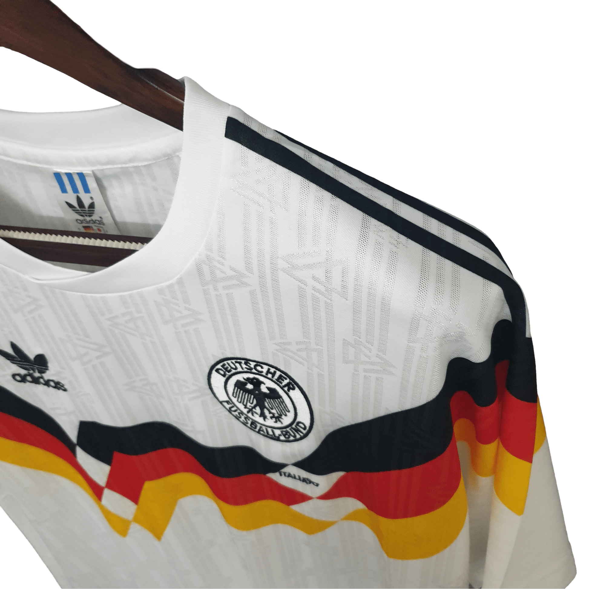 https://cdn.shopify.com/s/files/1/0826/7228/8075/files/1988-germany-euro-home-retro-kit-classickits433-894174.png?v=1741197058