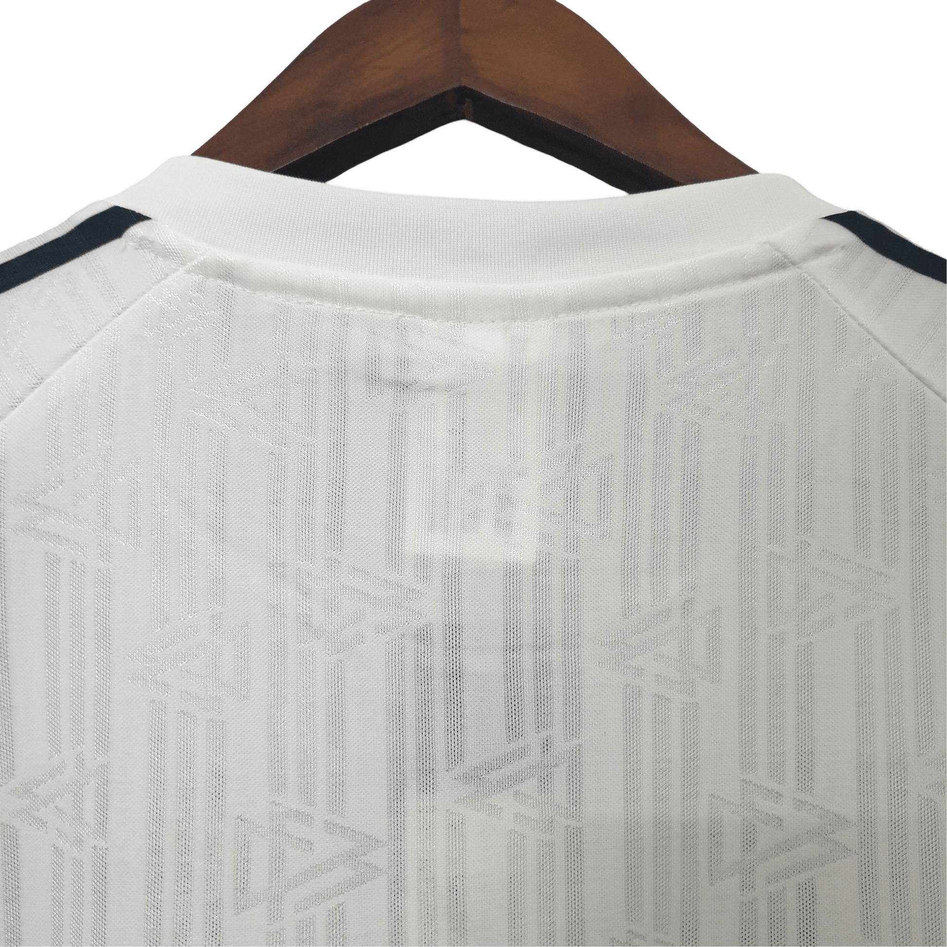 https://cdn.shopify.com/s/files/1/0826/7228/8075/files/1988-germany-euro-home-retro-kit-classickits433-895574.png?v=1741197060