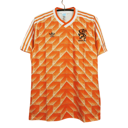 https://cdn.shopify.com/s/files/1/0826/7228/8075/files/1988-netherlands-home-retro-kit-527873.webp?v=1741197040
