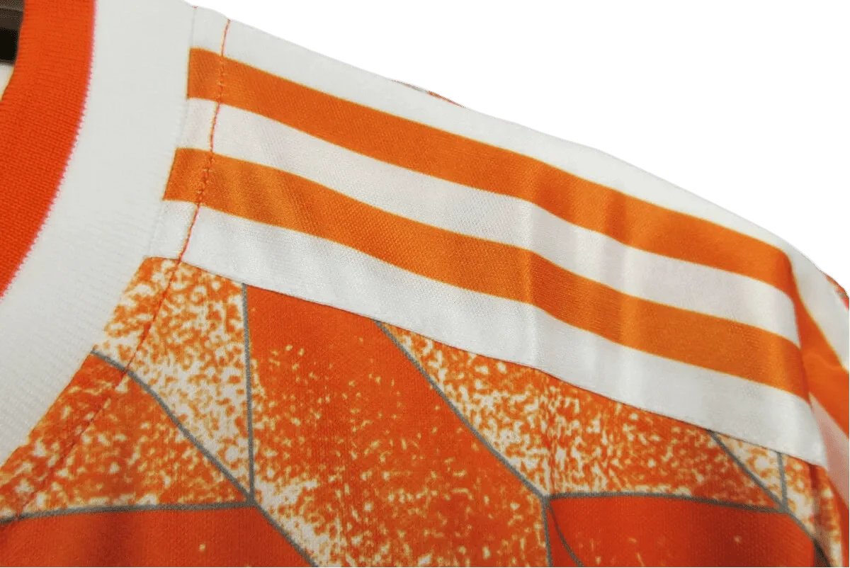 https://cdn.shopify.com/s/files/1/0826/7228/8075/files/1988-netherlands-home-retro-kit-609543.webp?v=1741197040