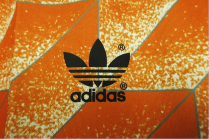 https://cdn.shopify.com/s/files/1/0826/7228/8075/files/1988-netherlands-home-retro-kit-798424.webp?v=1741197041