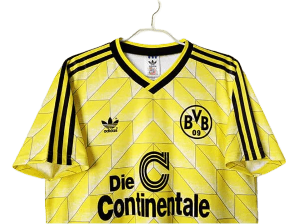 https://cdn.shopify.com/s/files/1/0826/7228/8075/files/19881989-borussia-dortmund-continentale-home-retro-kit-classickits433-442423.webp?v=1741199348