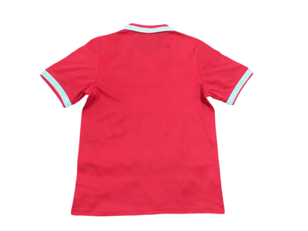 https://cdn.shopify.com/s/files/1/0826/7228/8075/files/19881989-napoli-mars-third-retro-kit-classickits433-546562.webp?v=1741198277