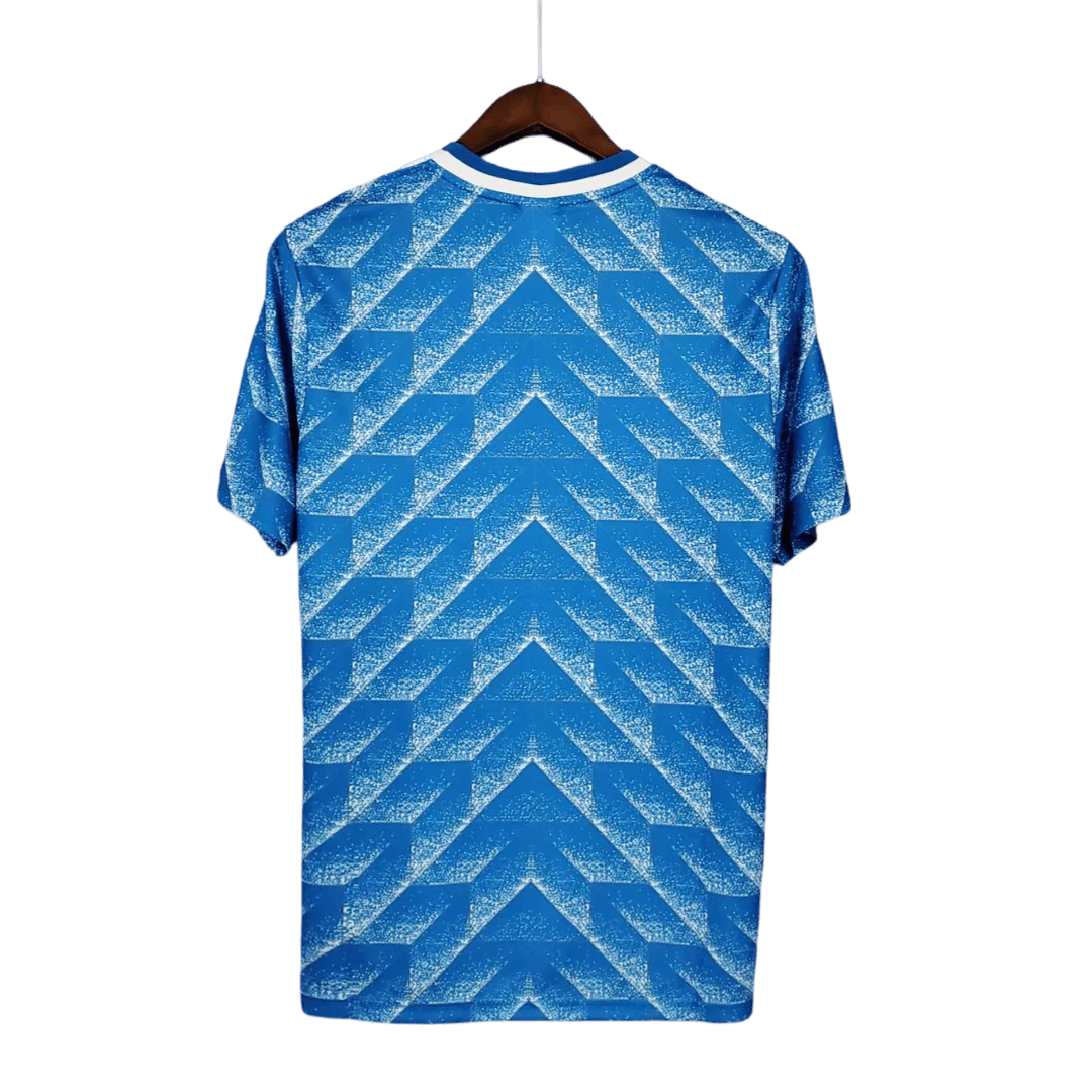 https://cdn.shopify.com/s/files/1/0826/7228/8075/files/19881989-netherlands-euro-away-retro-kit-classickits433-146905.webp?v=1741198793