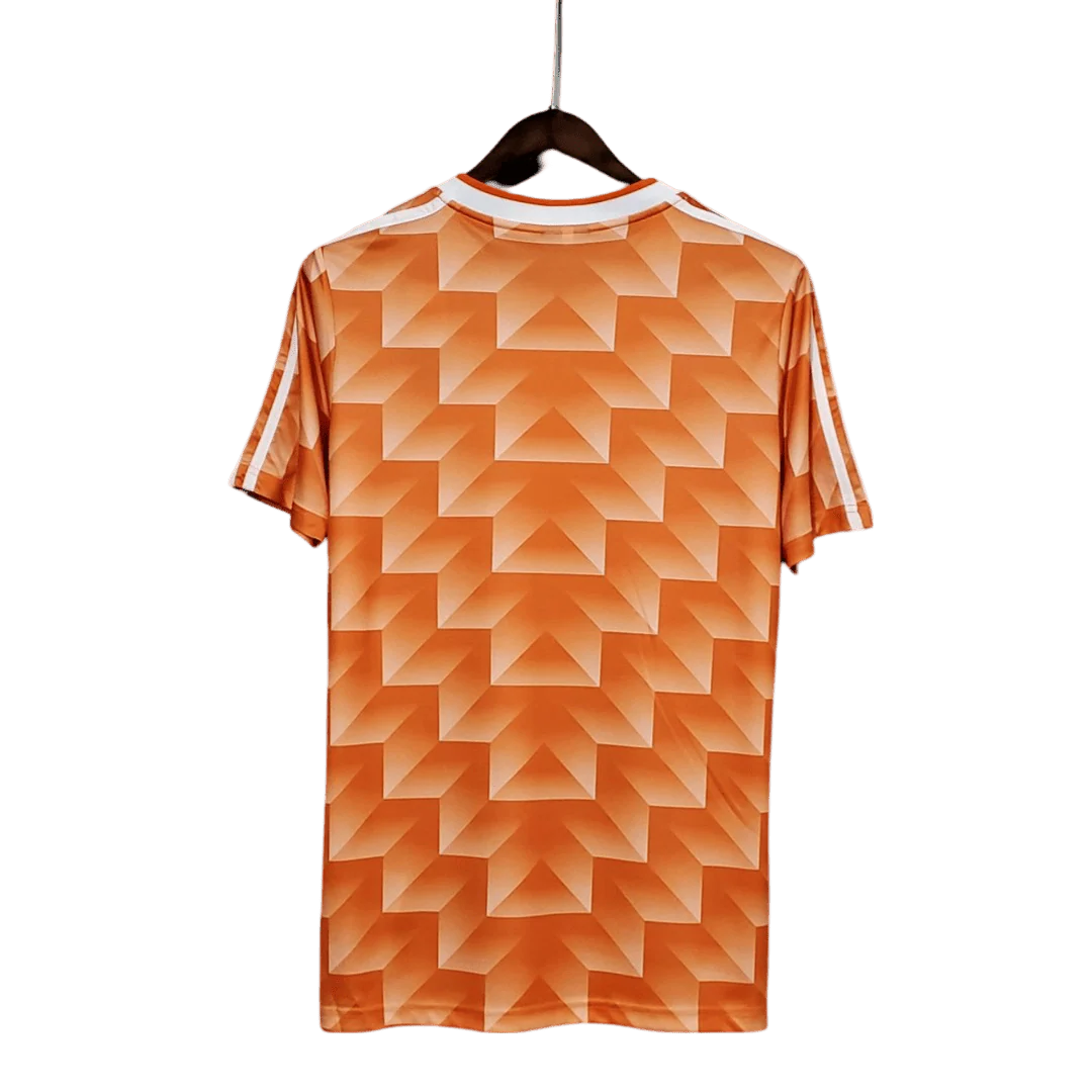 https://cdn.shopify.com/s/files/1/0826/7228/8075/files/19881989-netherlands-euro-home-retro-kit-classickits433-258527.webp?v=1741198810