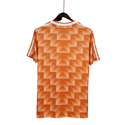 https://cdn.shopify.com/s/files/1/0826/7228/8075/files/19881989-netherlands-euro-home-retro-kit-classickits433-258527.webp?v=1741198810
