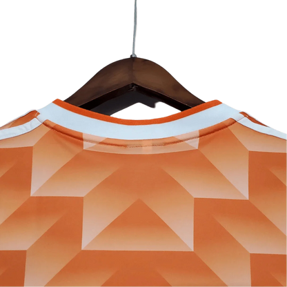 https://cdn.shopify.com/s/files/1/0826/7228/8075/files/19881989-netherlands-euro-home-retro-kit-classickits433-803504.webp?v=1741198810