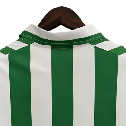 https://cdn.shopify.com/s/files/1/0826/7228/8075/files/19881989-real-betis-expo92-home-kit-classickits433-271568.webp?v=1741198299