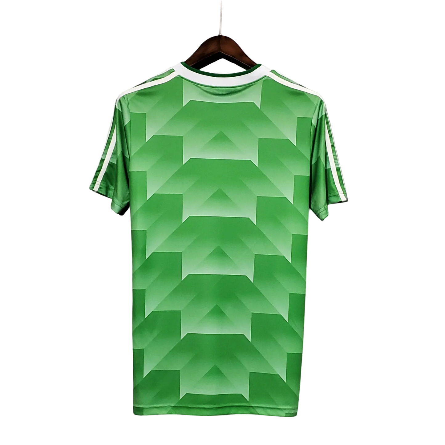 https://cdn.shopify.com/s/files/1/0826/7228/8075/files/198819990-germany-euro-second-retro-kit-479365.webp?v=1741197167