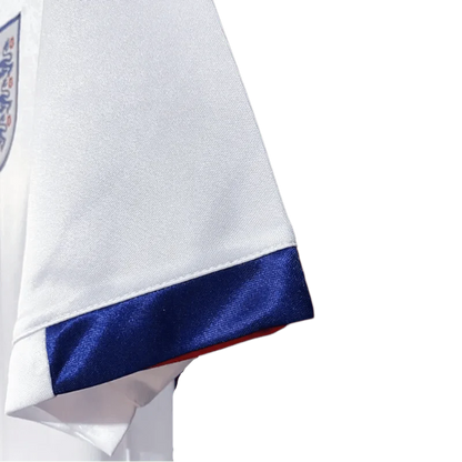 https://cdn.shopify.com/s/files/1/0826/7228/8075/files/1989-england-home-retro-kit-161337.webp?v=1741196958
