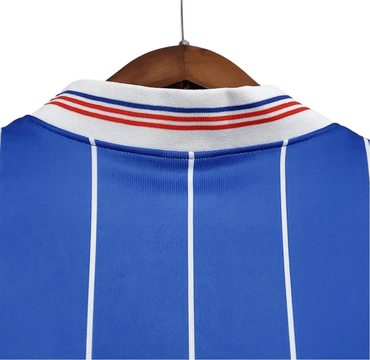 https://cdn.shopify.com/s/files/1/0826/7228/8075/files/19891990-ajax-tdk-away-retro-kit-classickits433-433895.webp?v=1741199345