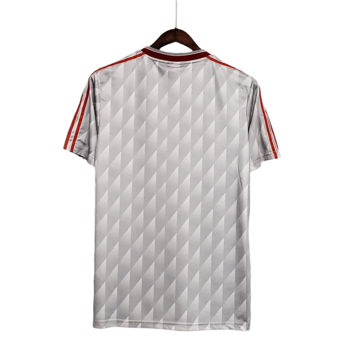 https://cdn.shopify.com/s/files/1/0826/7228/8075/files/19891990-liverpool-candy-away-retro-kit-classickits433-653108.webp?v=1741199190
