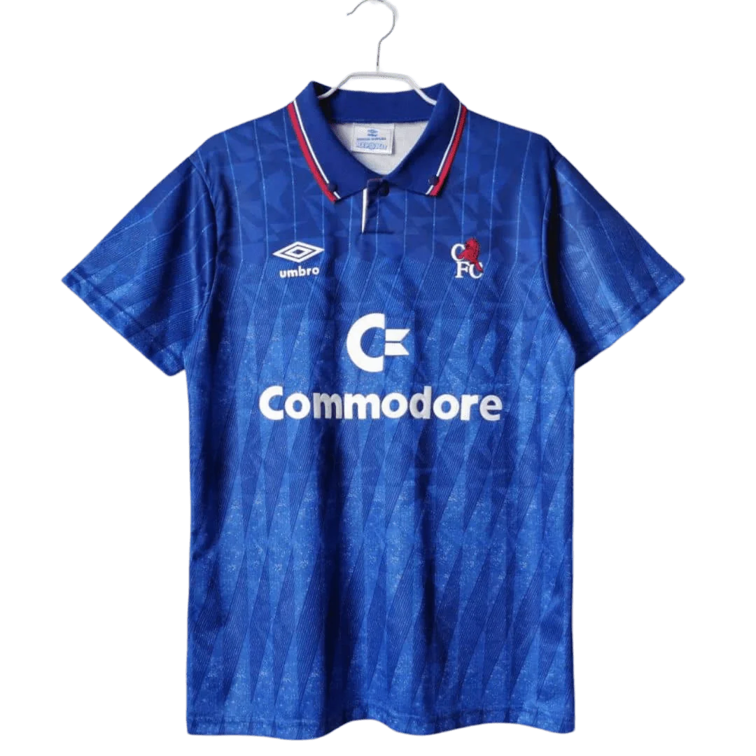 https://cdn.shopify.com/s/files/1/0826/7228/8075/files/19891991-chelsea-commodore-home-retro-kit-classickits433-155987.webp?v=1741199194