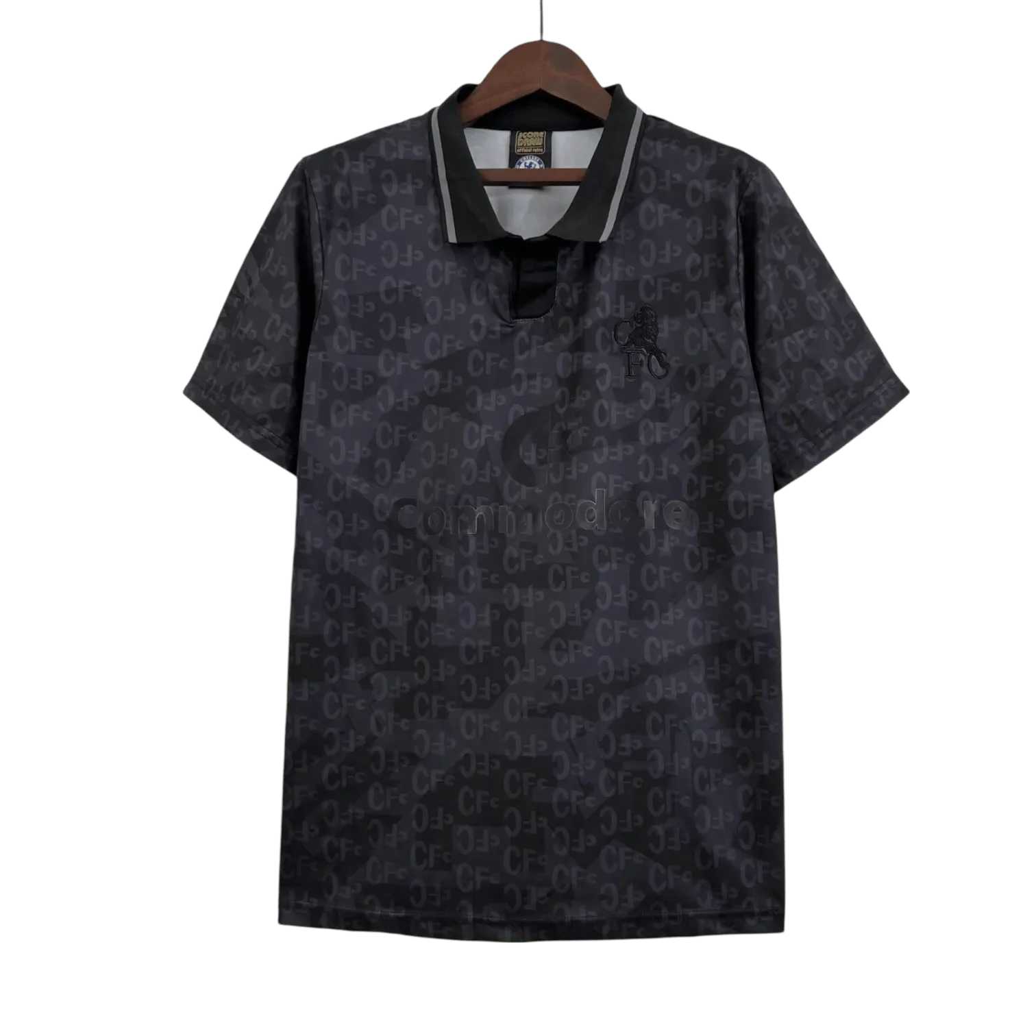 https://cdn.shopify.com/s/files/1/0826/7228/8075/files/1990-chelsea-black-retro-kit-classickits433-818659.webp?v=1741198276